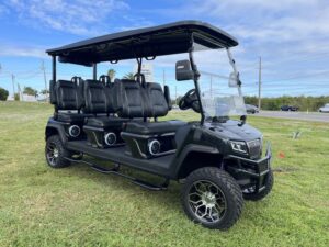 2025 Evolution D5 Maverick 6 Plus Black Sapphire | 6-Seater with CarPlay